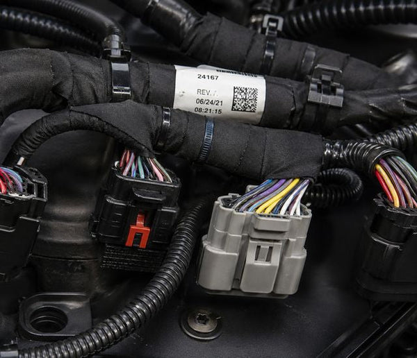 OEM vs Aftermarket Tuner Harness Plug: Which Kit is for You?